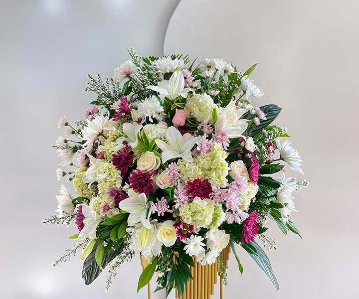 Ramo fúnebre de rosas y girasol Encanto Dorado,  arreglo floral para funerales y condolencias - Ref. 16 - 188