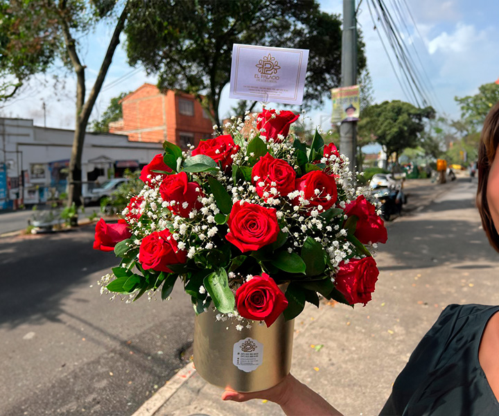 Caja de flores para el dia de la madre ref. Mamá amor infinito - 303