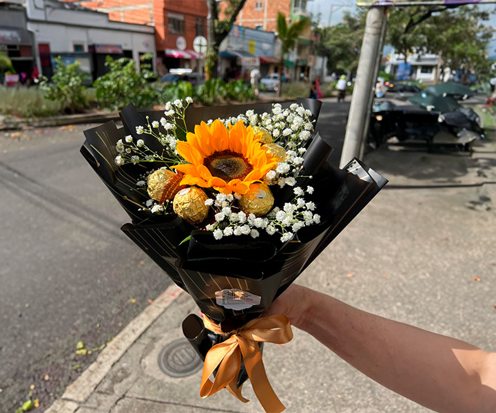Ramo de girasol para el dia de la madre ref. Duce sol de mamá - 304