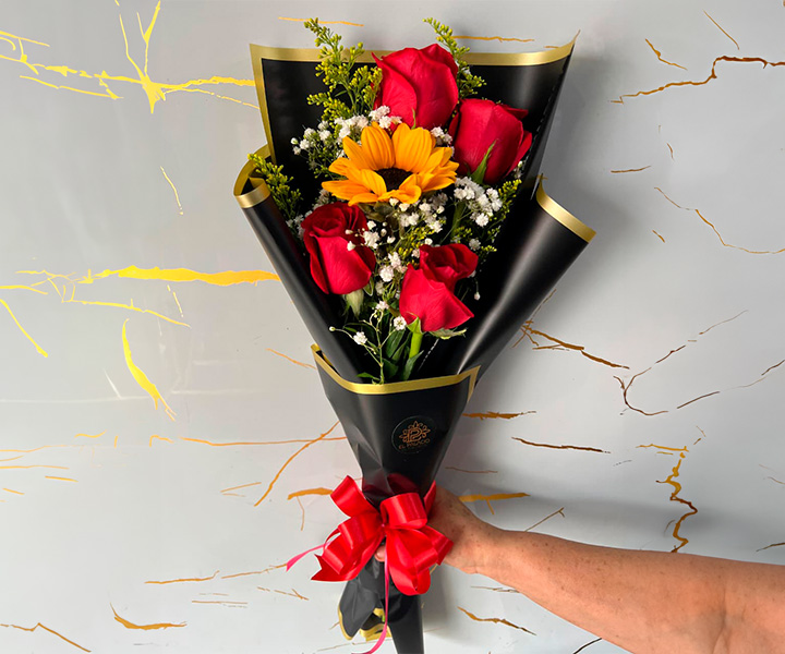 Ramo de flores para el dia de la madre ref. amor infinito de mamá - 308