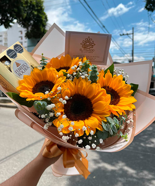 Ramo de girasoles para el dia de la madre ref. Luz y Dulzura de Mamá