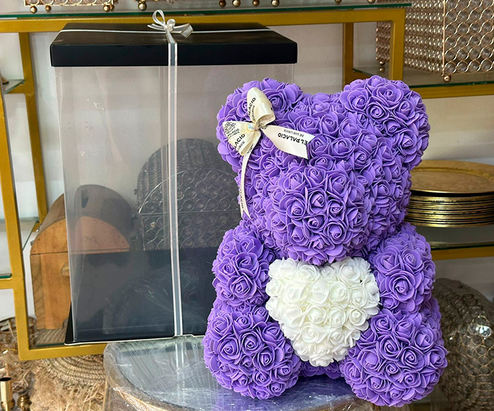 Oso de flores teddy con corazón color morado - 212