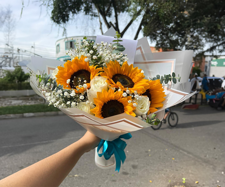 Ramo de flores ref. 10 - 316